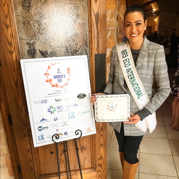 Supports charities in the ๐ต๐ญ! - Picture 10 of 16